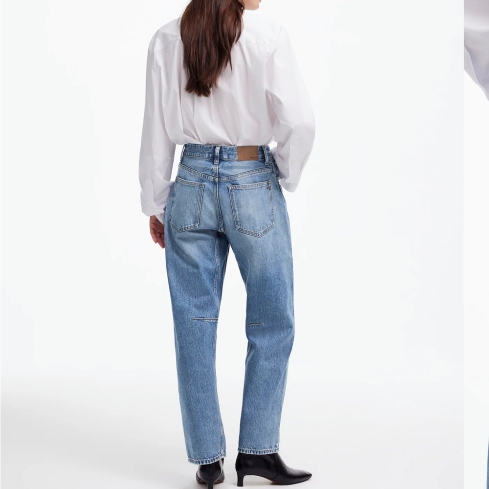 New with tags! Madewell darted barrel Jeans size 33 tall